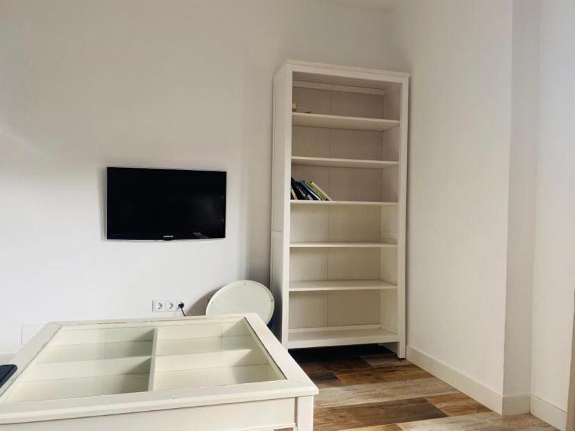 Apartament Lovely Triana Flat With Roof Terrace *